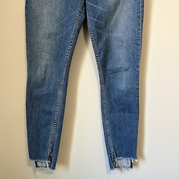 GRLFRND Candice No More Tears Jean Skinny Step Hem Sz 27 - Picture 6 of 14